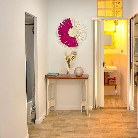 Family Apartment In Triana セビリア エクステリア 写真